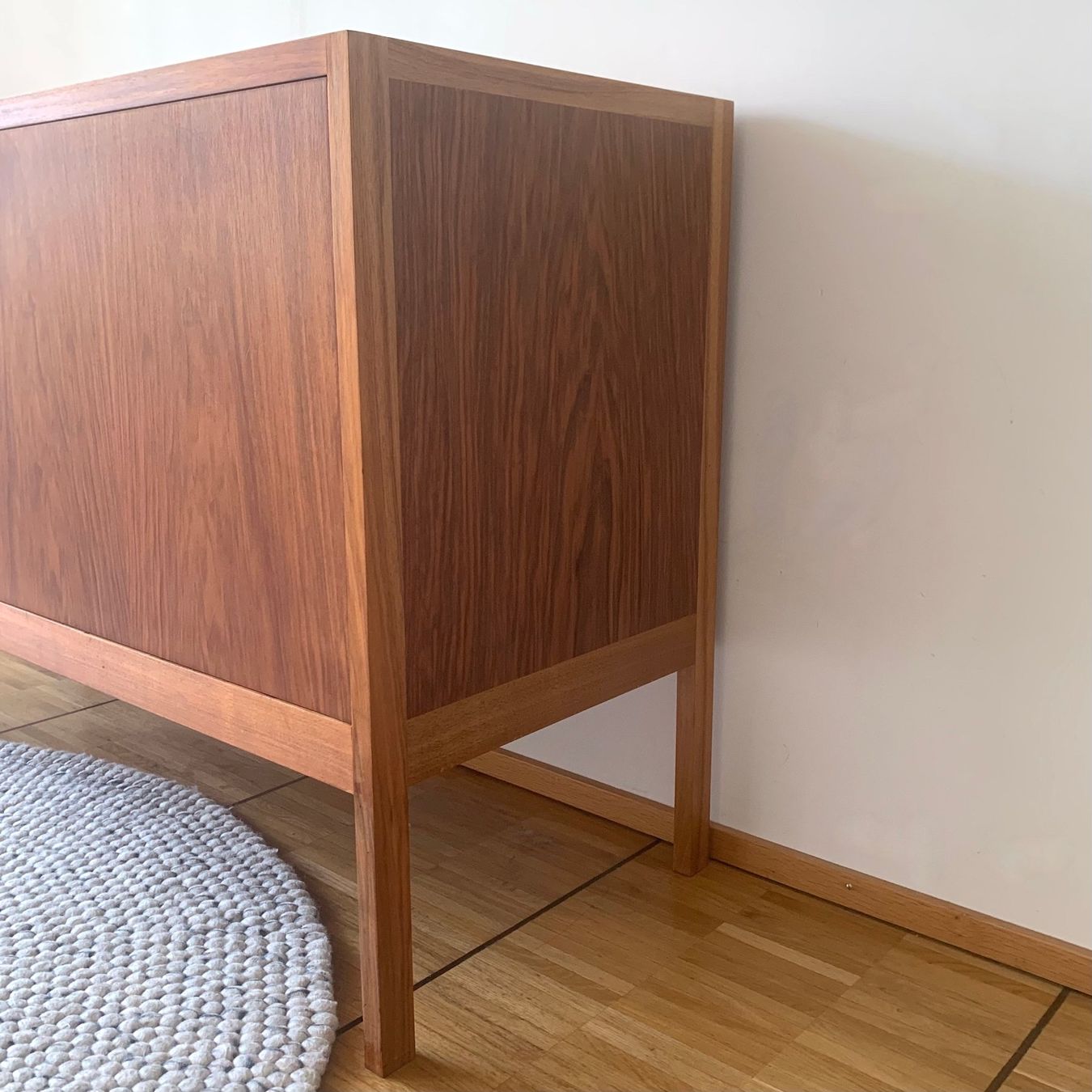 Cassettiere: Sideboard/Kommode aus den 60/70er Jahren – Usato da Winterthur venduto da Trouvailles-77 9