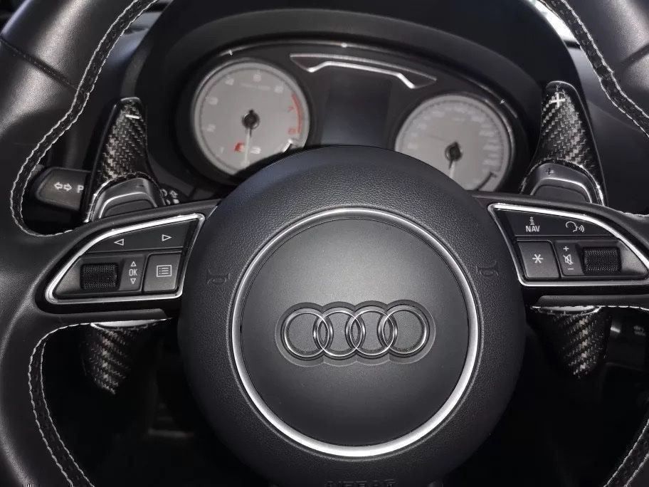 Tutti pezzi di ricambio auto: Audi Carbon Schaltwippen Verlängerung – Nuovo e nell'imballaggio originale da Volketswil venduto da Willis-Autoteile 4