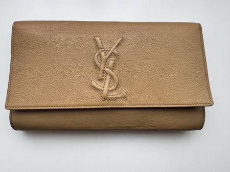 YSL BELLE DU JOUR CLUTCH