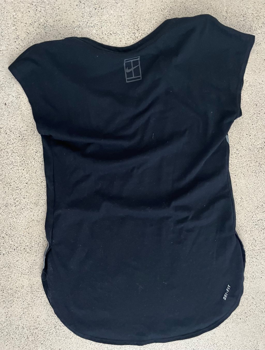 Nike T-Shirts: Nike Shirt XS schwarz – Neu (gemäss Beschreibung) aus Zürich von Jaskam 2