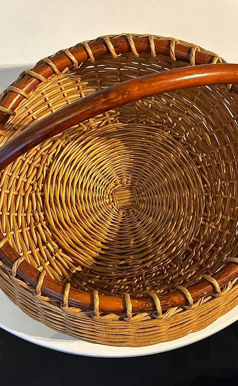 Altro per la casa: Flechtkorb rund 55cm – Usato da Uerikon venduto da Zahlenmeisterei
