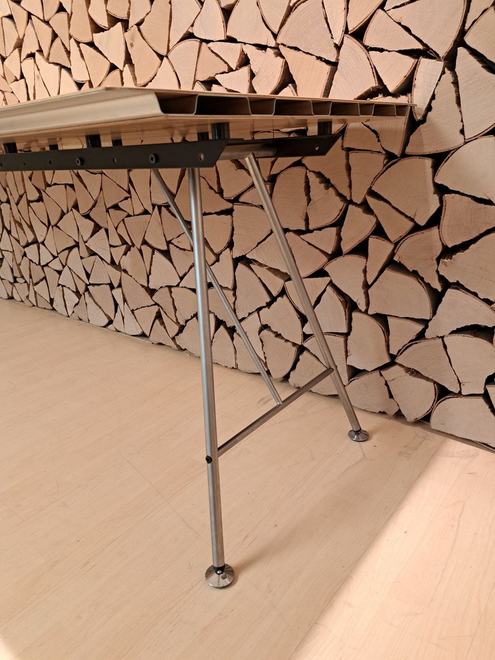 Atelier Alinea Tables: Atelier Alinea Tisch 200cm gebraucht – D'occasion à Basel par Unibrocki 4