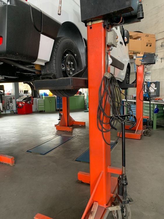 TyreON TL 1 Säulen PKW-Hebebühne Gebraucht Kaufen Aus Den Niederlanden | Deutschland