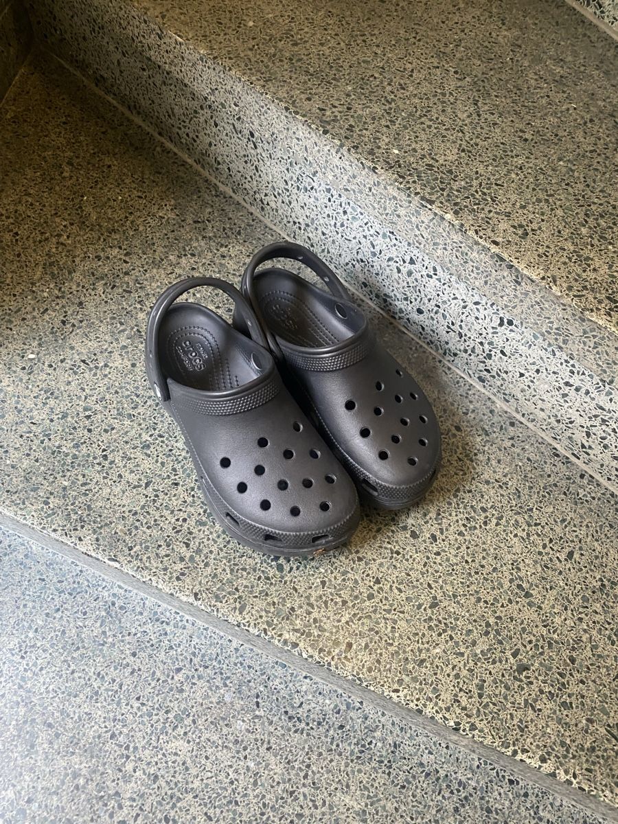 Crocs Scarpe da donna: Crocs classic plateau – Usato da Zürich venduto da SonyDeux 1