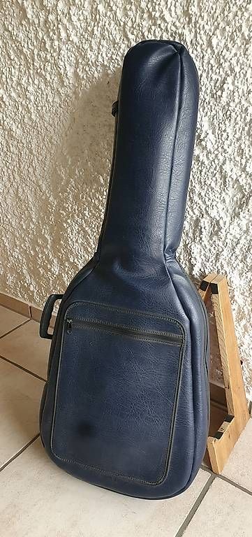 Strumenti musicali: Gitarre mit Zubehör – Usato da Buochs venduto da Rockthehills 4