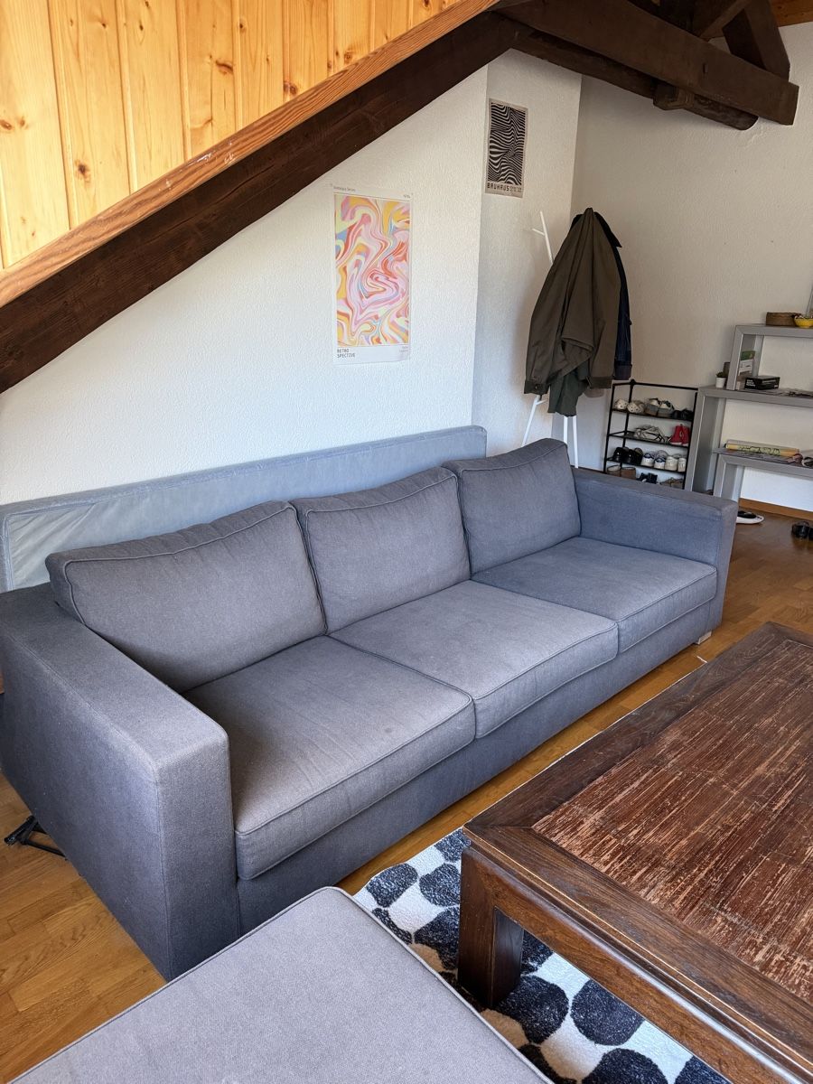 Divani: Canapé et pouf gris anthracite  – Usato da Lausanne venduto da chlo_b 1