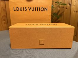 Louis Vuitton Parfum Box (Leer)
