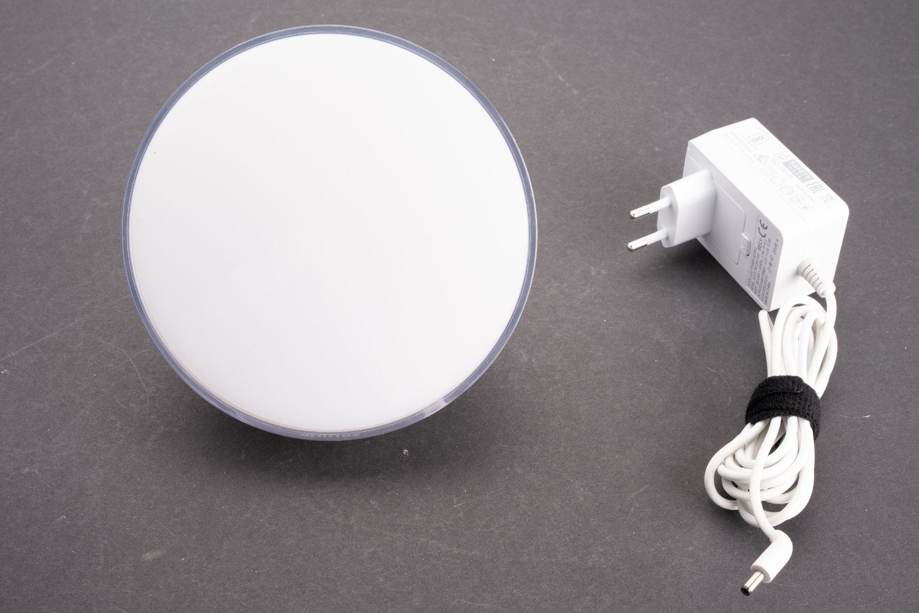 Philips Lampade: Hue Go tragbare Akzentbeleuchtung – Usato da Dietlikon venduto da phi_j5l6