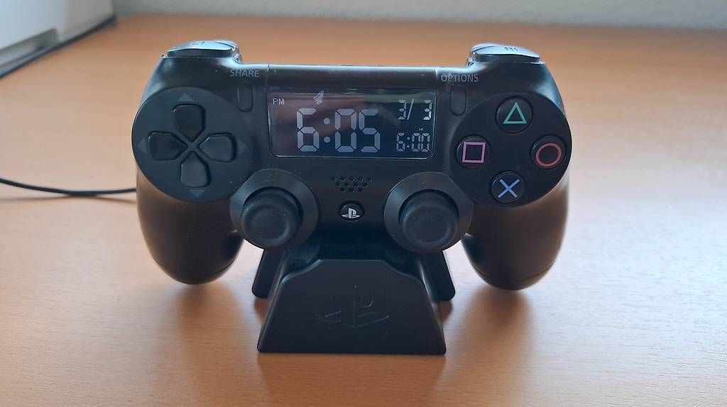 Sveglie: Wecker Sony PlayStation Controller – Usato da Konolfingen venduto da sko_r5yd