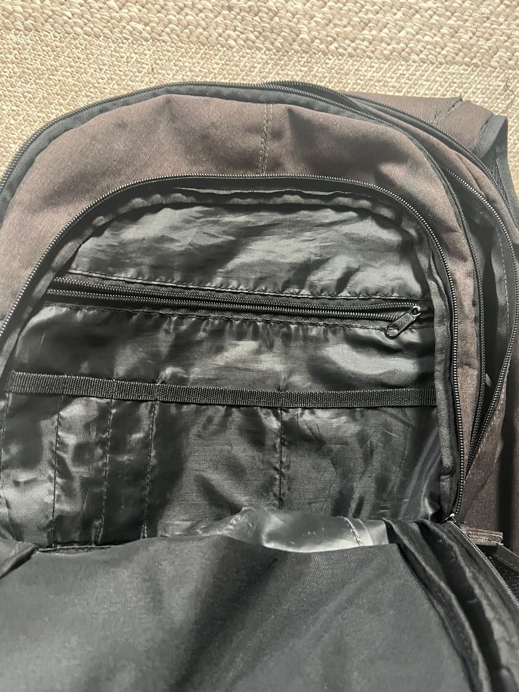 Dakine Rucksäcke: Sac à dos brun simple – Gebraucht aus St-Blaise von Richy03 2