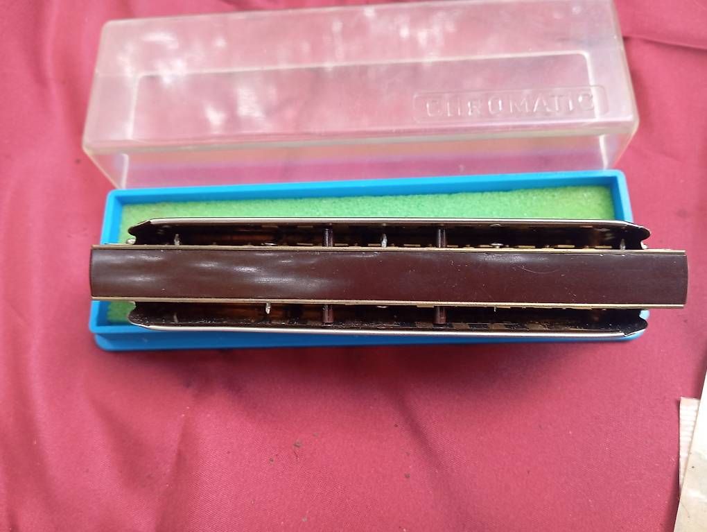 Strumenti musicali: Chromatische Mundharmonika in c – Usato da Basel venduto da Petergunn 1