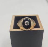 Gold Ring Mit Diamant und Onyx