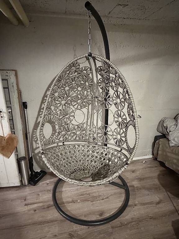 Poltrone pensili da giardino: Schöner Hängesessel – Usato da Zürich venduto da Lara1977