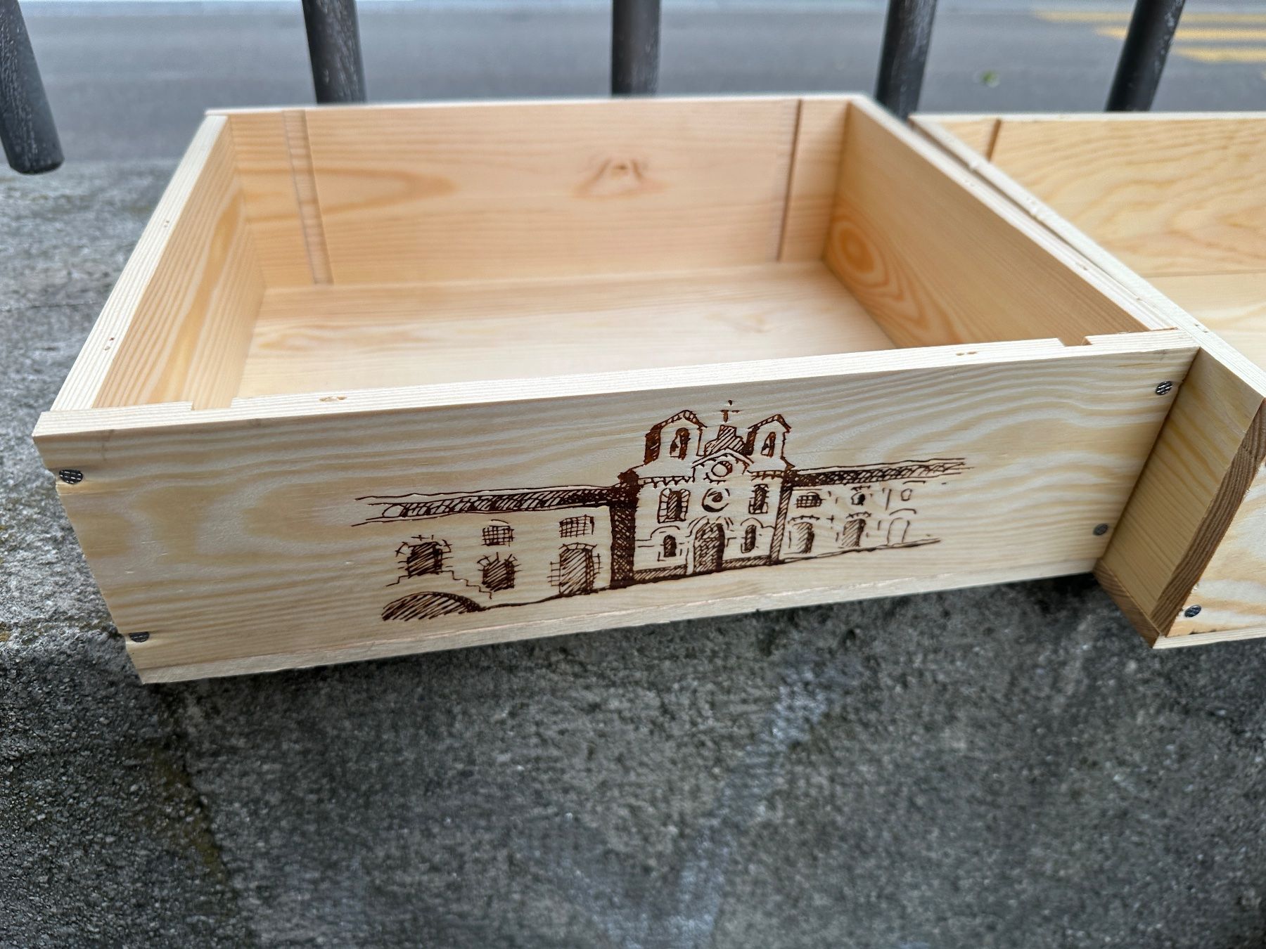 Altro: 1 Stk. schöne 3er Weinkiste – Usato da Zürich venduto da atlantis77 4