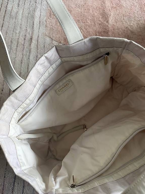 Borse da donna: Chanel shopper bag – Usato da Lugano venduto da gre_9lsz 2