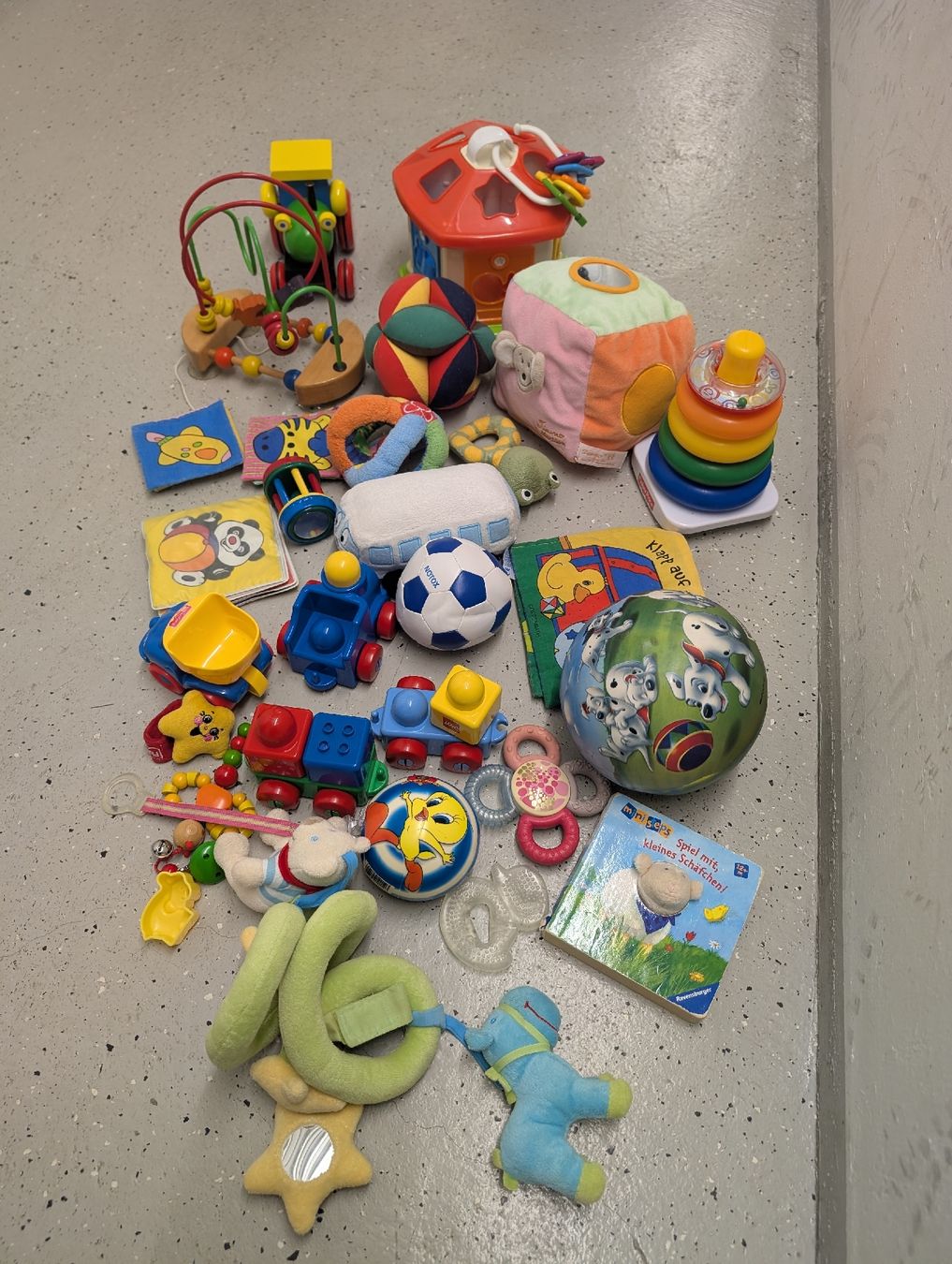 Giocattoli: Babyspielsachen – Usato da Luzern venduto da simonf1