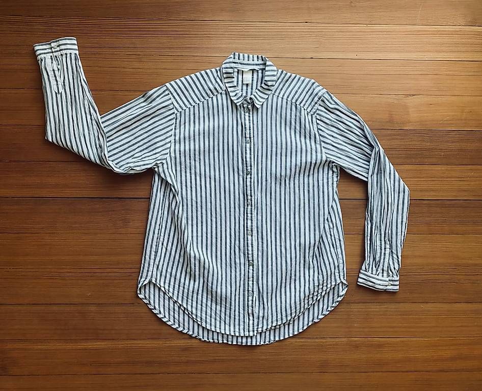 H&M Blusen: Luftiges Streifenhemd – Gebraucht aus Aarau von lacrimara