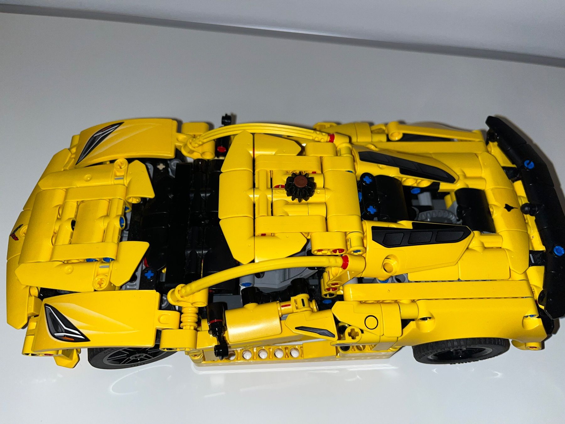 Lego Giocattoli: LEGO Technic 732 Teile Chevrolet Corvette Stingray – Usato da Stäfa venduto da Exclusive0 3