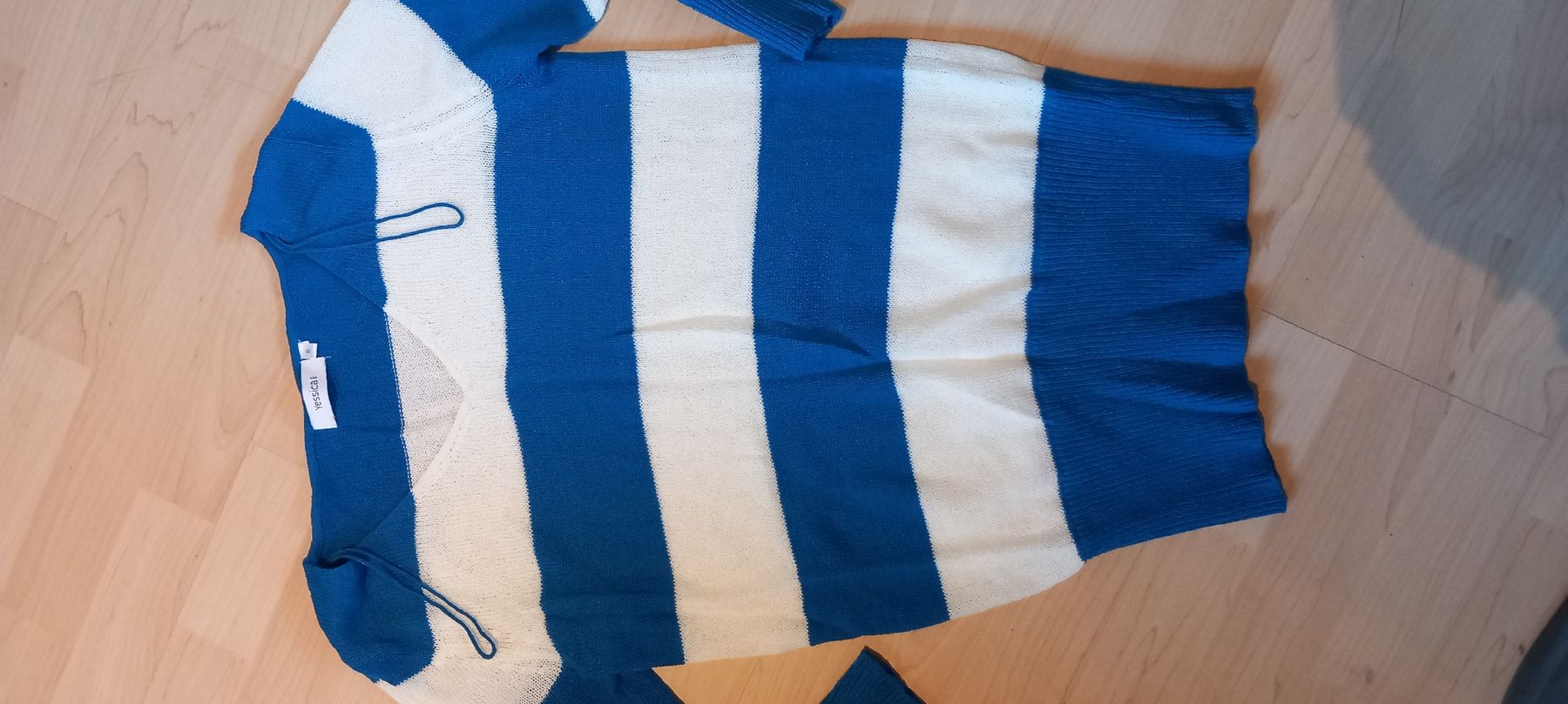 Maglioni & Felpe: Vessica Strickpulli, Blau/Weiss gestreift, Grösse S – Nuovo (secondo la descrizione) da Rebstein venduto da bestforyou 1