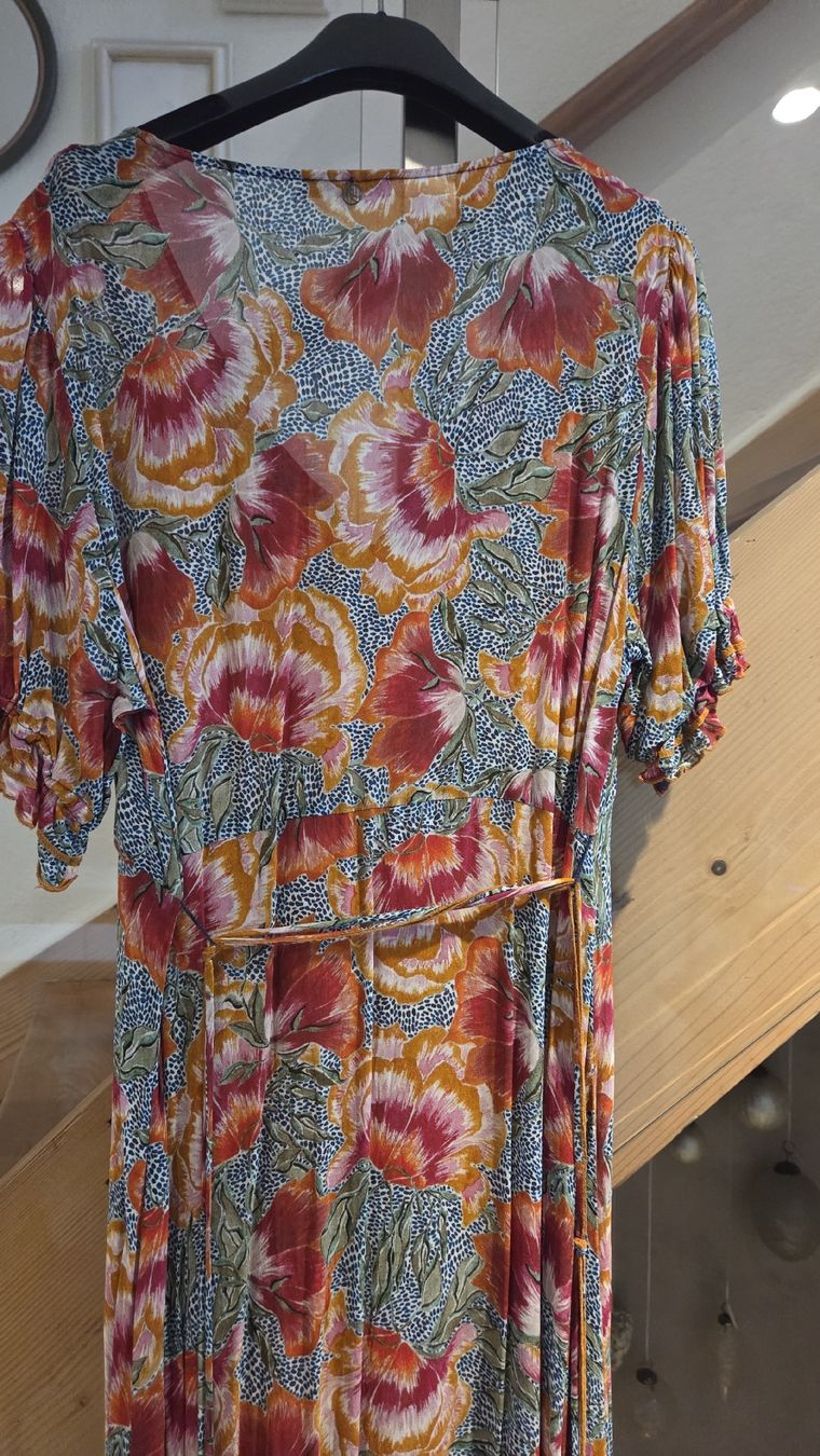 Nile Robes: Nile Kleid – Neuf (Voir description) à Winterthur par sandi99 4