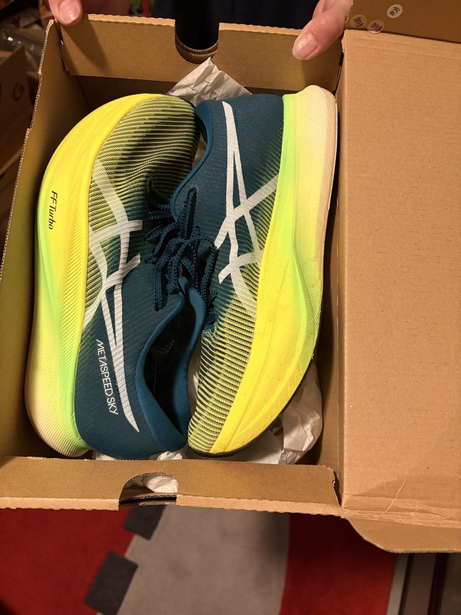 Asics Scarpe da uomo: Lauf Schue Asics – Nuovo (secondo la descrizione) da Oberengstringen venduto da Titina90