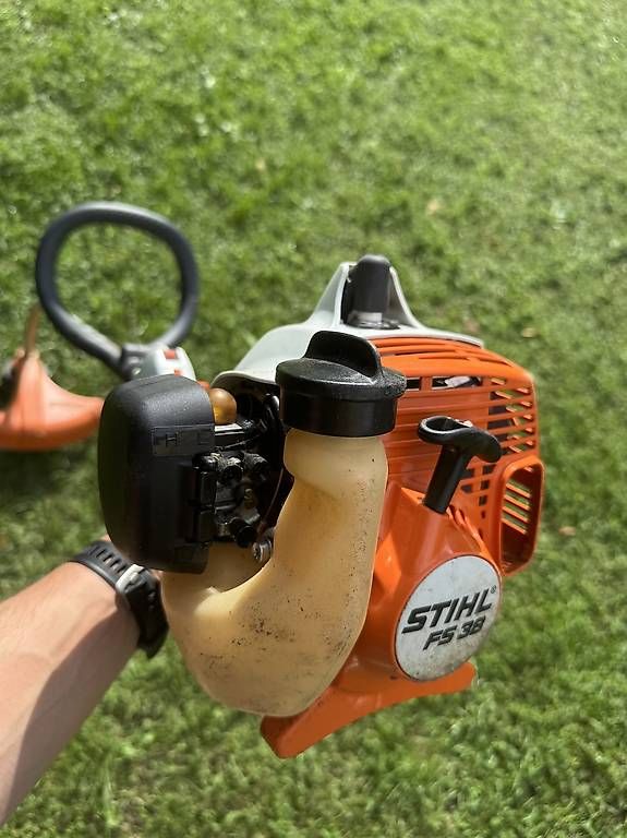 Tagliaerba: Decespugliatore STIHL FS 38 – Usato da Osogna venduto da astrodsn_9 3