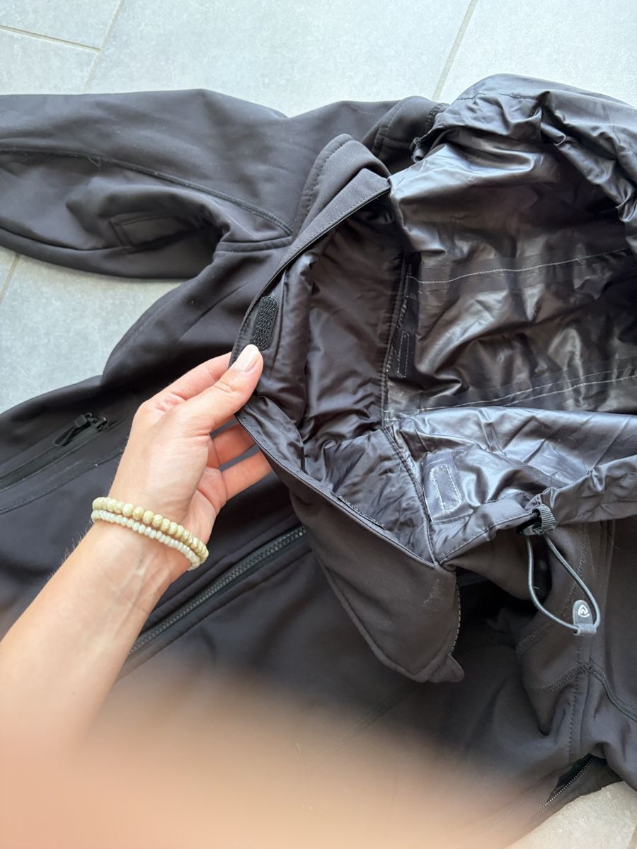 Giacche: Outdoor-Jacke – Usato da Kreuzlingen venduto da _Sophia_Beyeler_ 4