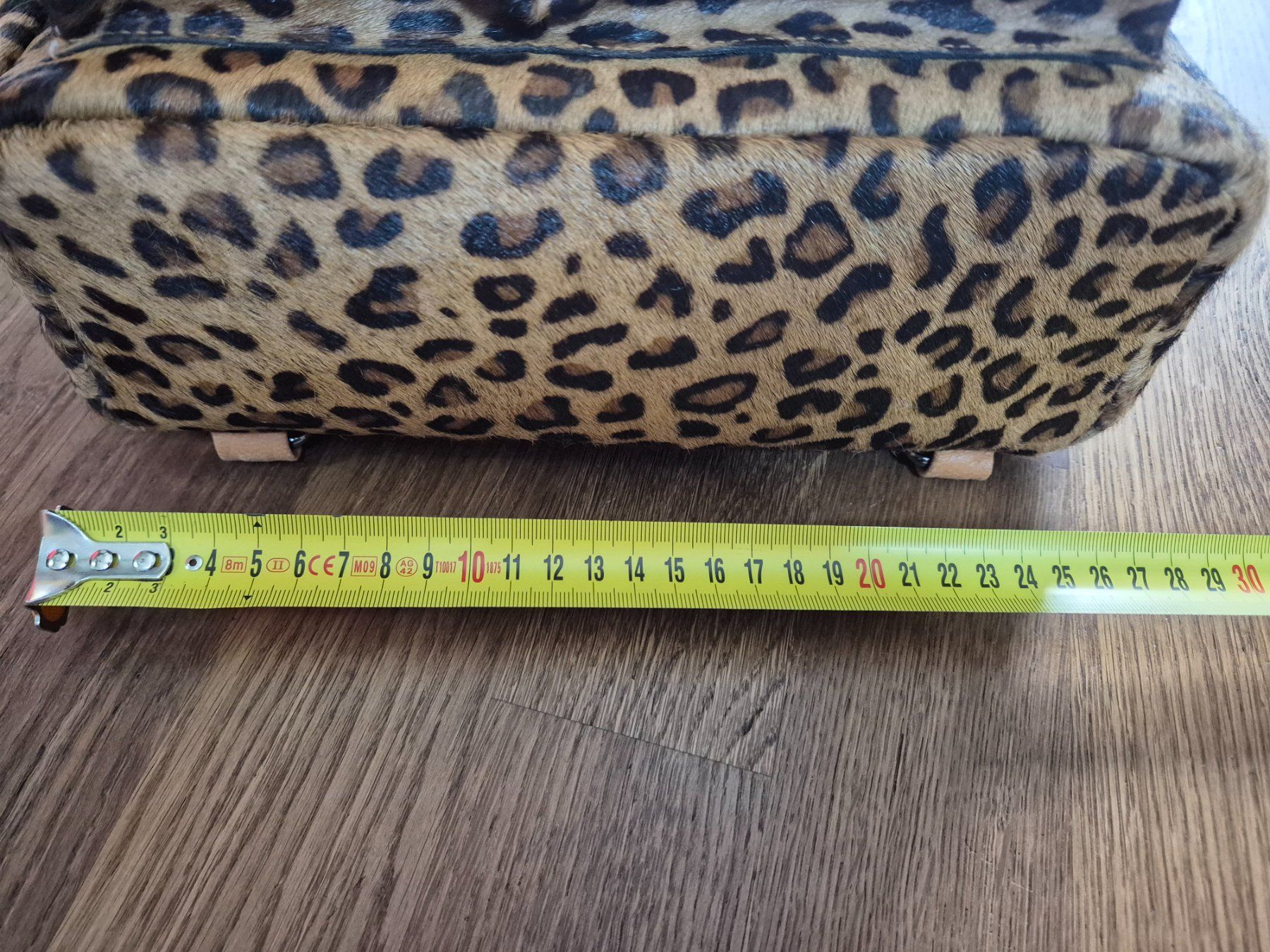 Zaini: Handmade leopard print leather backpack – Usato da Zürich venduto da monadiederich 5
