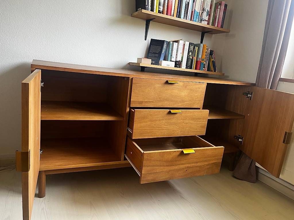 Cassettiere: Sideboard – Usato da Winterthur venduto da Chr_mnf2 2