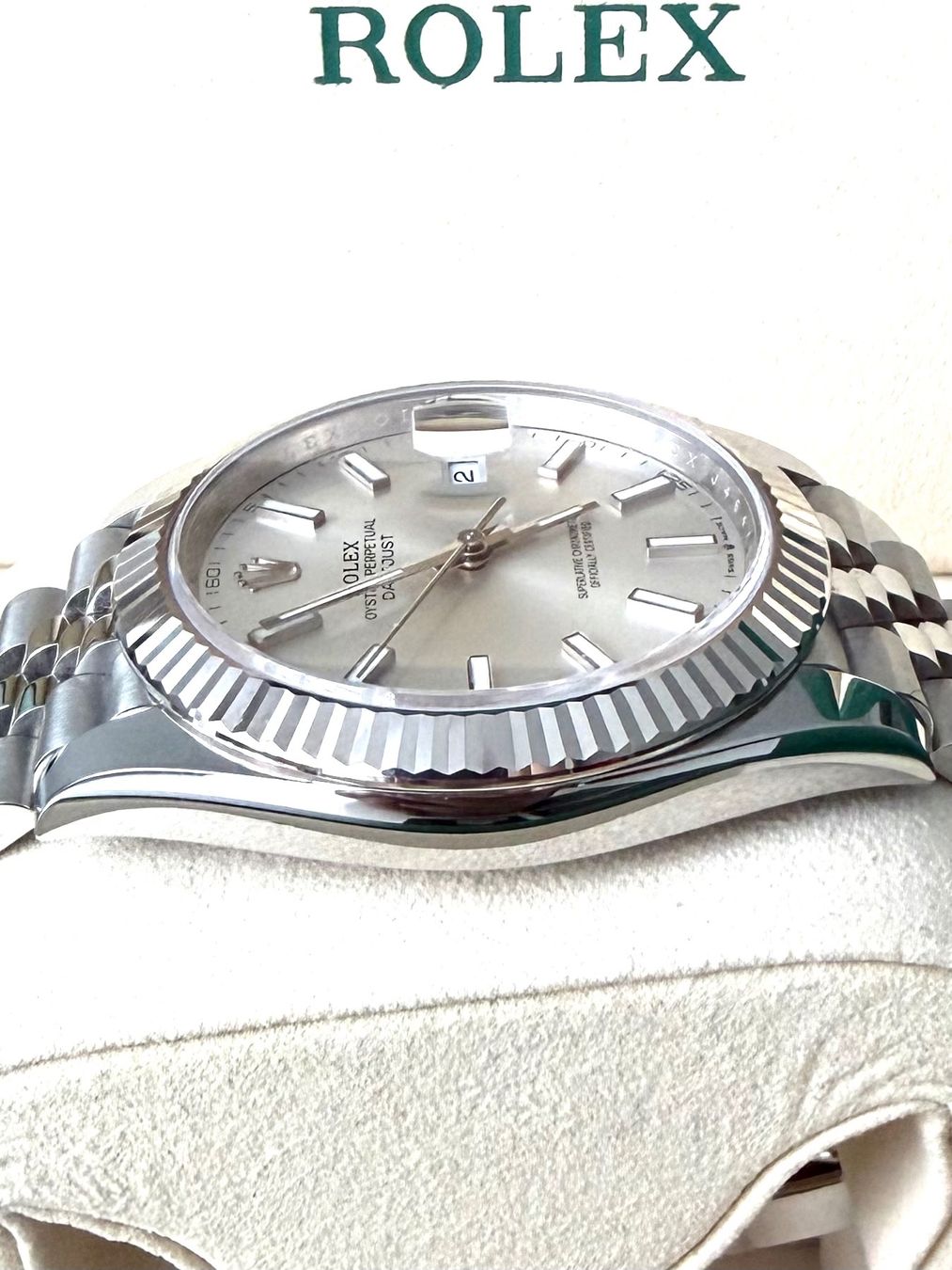 Rolex Montres: Rolex Datejust 41 Silver 2025 – Neuf (Voir description) à Zürich par masako 1