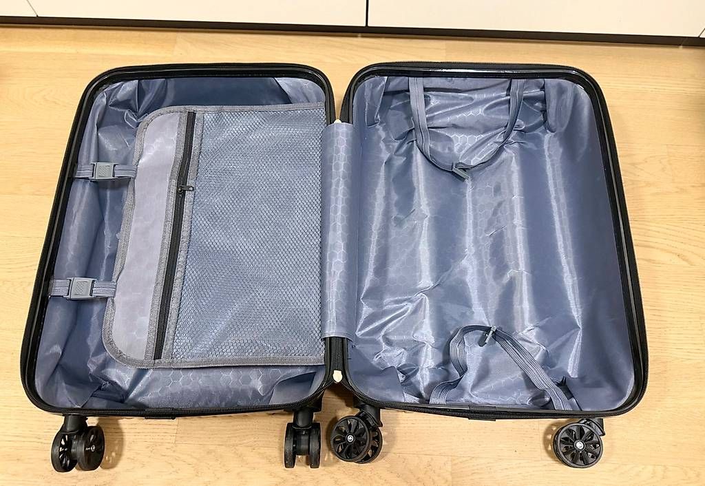Sonstiges zu Aviatik: Handgepäck Koffer Trolley Gold NEU – Neu und originalverpackt aus Dübendorf von sou_55nr 1