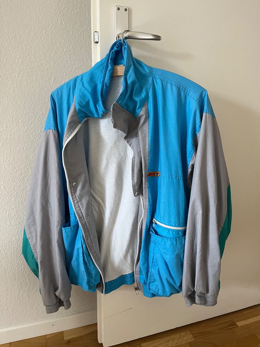 Jacken: Elesse Retro Jacke Vintage – Gebraucht aus Zürich von liechmi