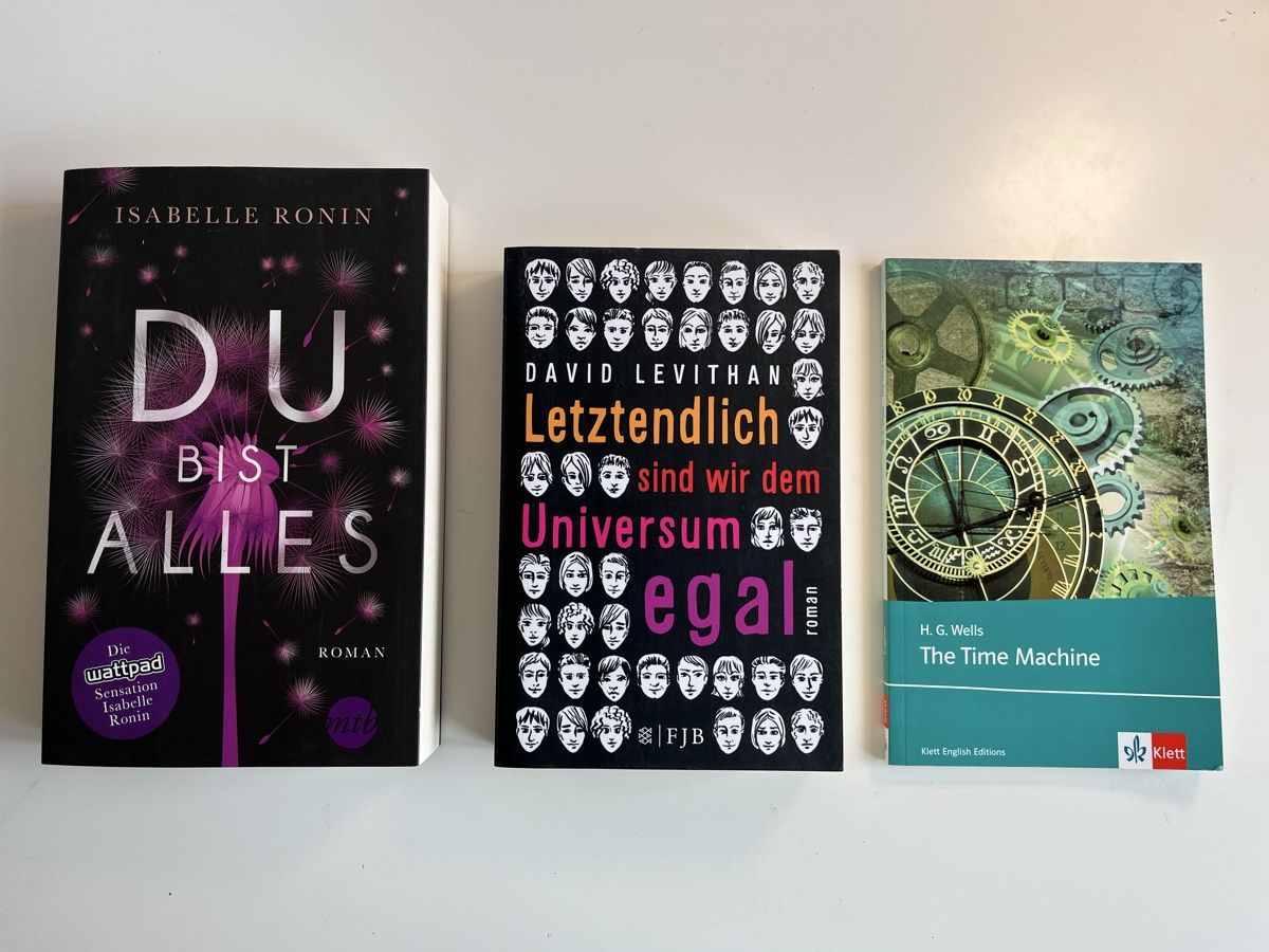 Livres: Bücherpaket (Jugendromane) – D'occasion à Rengg par malika3