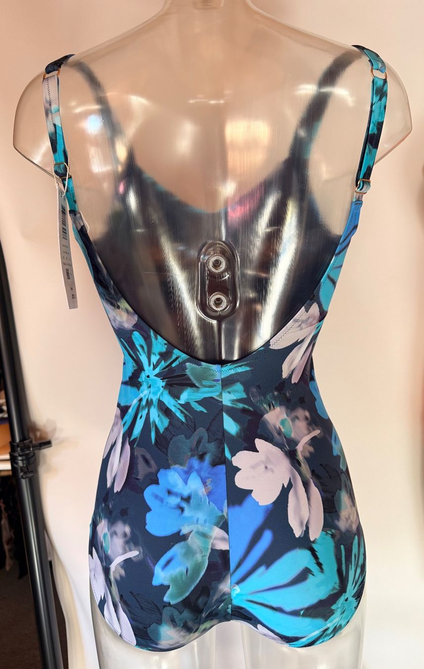 Triumph Costumi da bagno & Bikini: TRIUMPH, Badekleid SUMMER FLEUR, Grösse 38B, Farbe Blau – Nuovo e nell'imballaggio originale da Rudolfstetten venduto da gst_g7xl 2