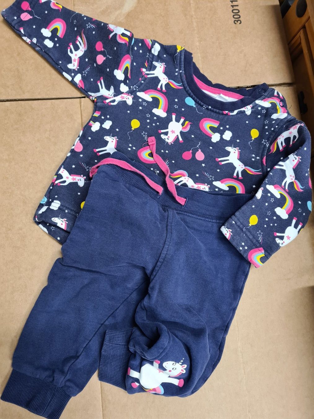 Pyjamas & Ähnliches: Mädchen 2- Teiler 80 – Gebraucht aus Amriswil von used2use 1
