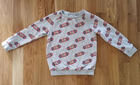 Skater-Pullover, Grösse 110,