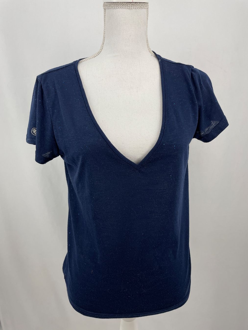 T-shirt: LA PETITE ETOILE T-shirt bleu marine – Usato da Lausanne venduto da PlusValue_Lausanne