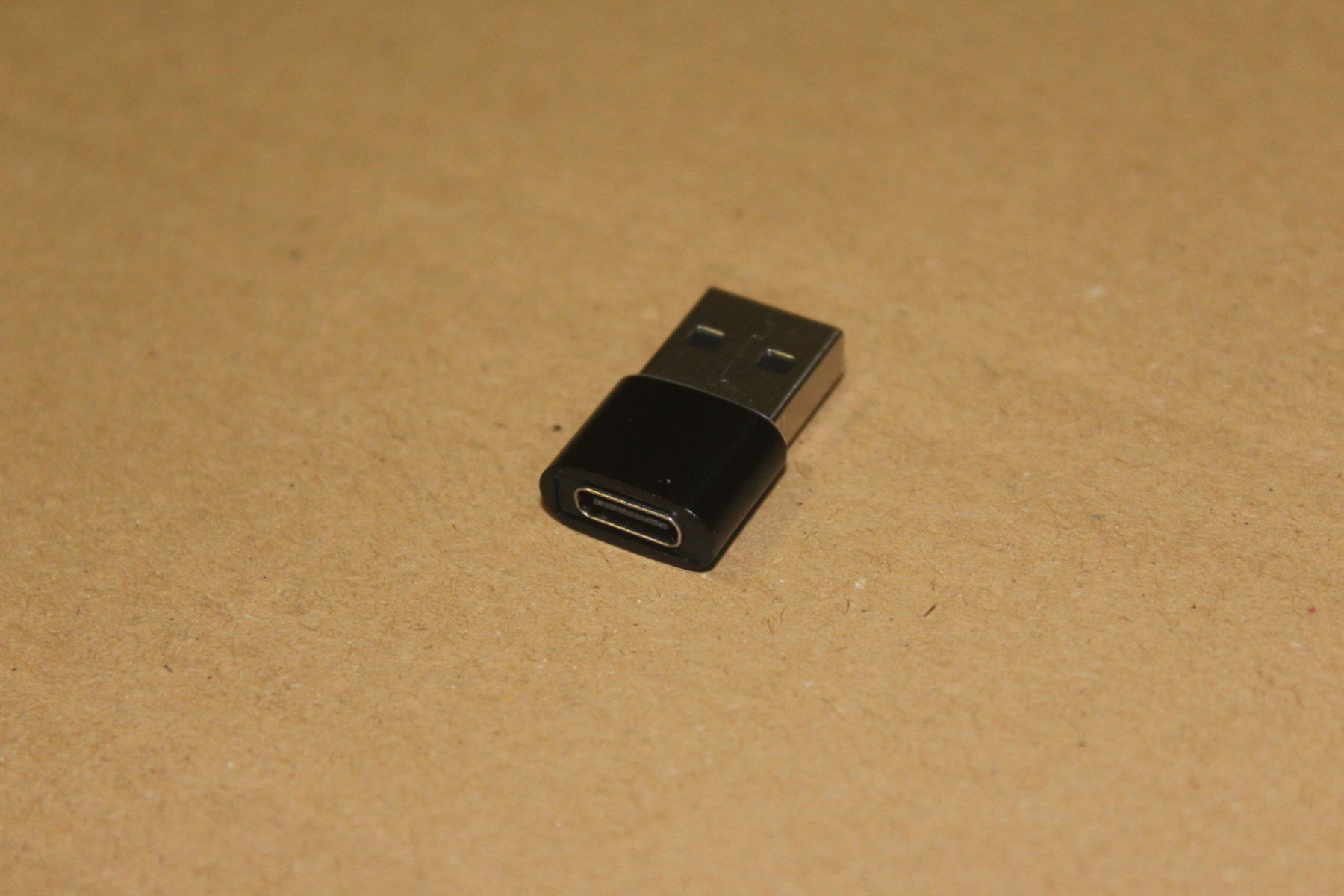 Unità & Adattatore: Stecker USB C auf USB A Adapter Konverter iphone ipad schwar – Nuovo (secondo la descrizione) da Kirchdorf AG venduto da Lionstein