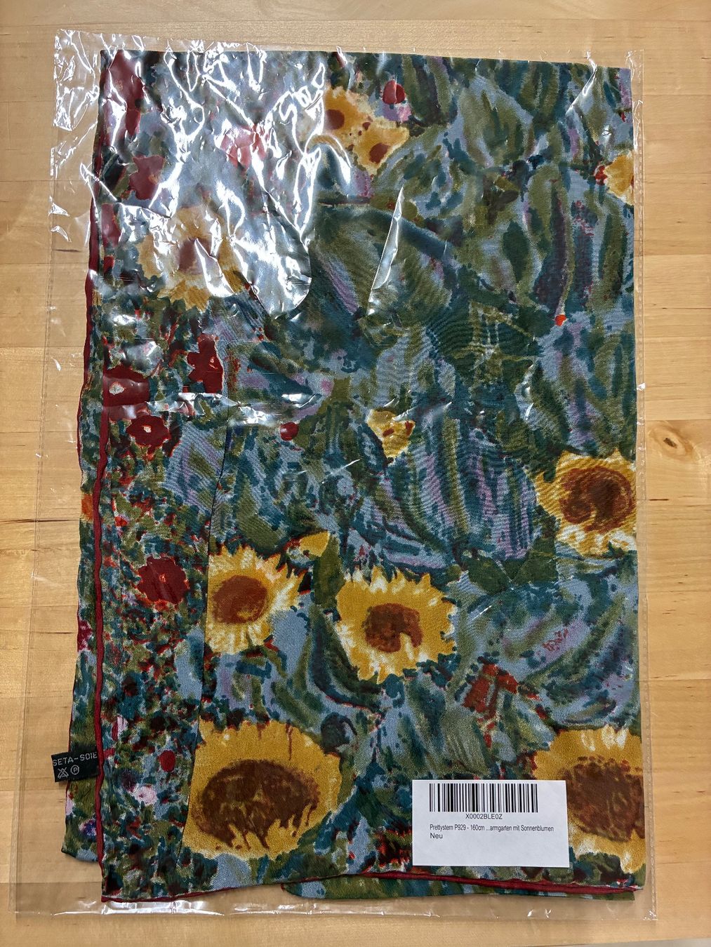 Foulards, Tücher & Schals: Seidenschal mit Sonnenblumenmuster 160cm lang – Neu und originalverpackt aus Zürich von van_5xbk