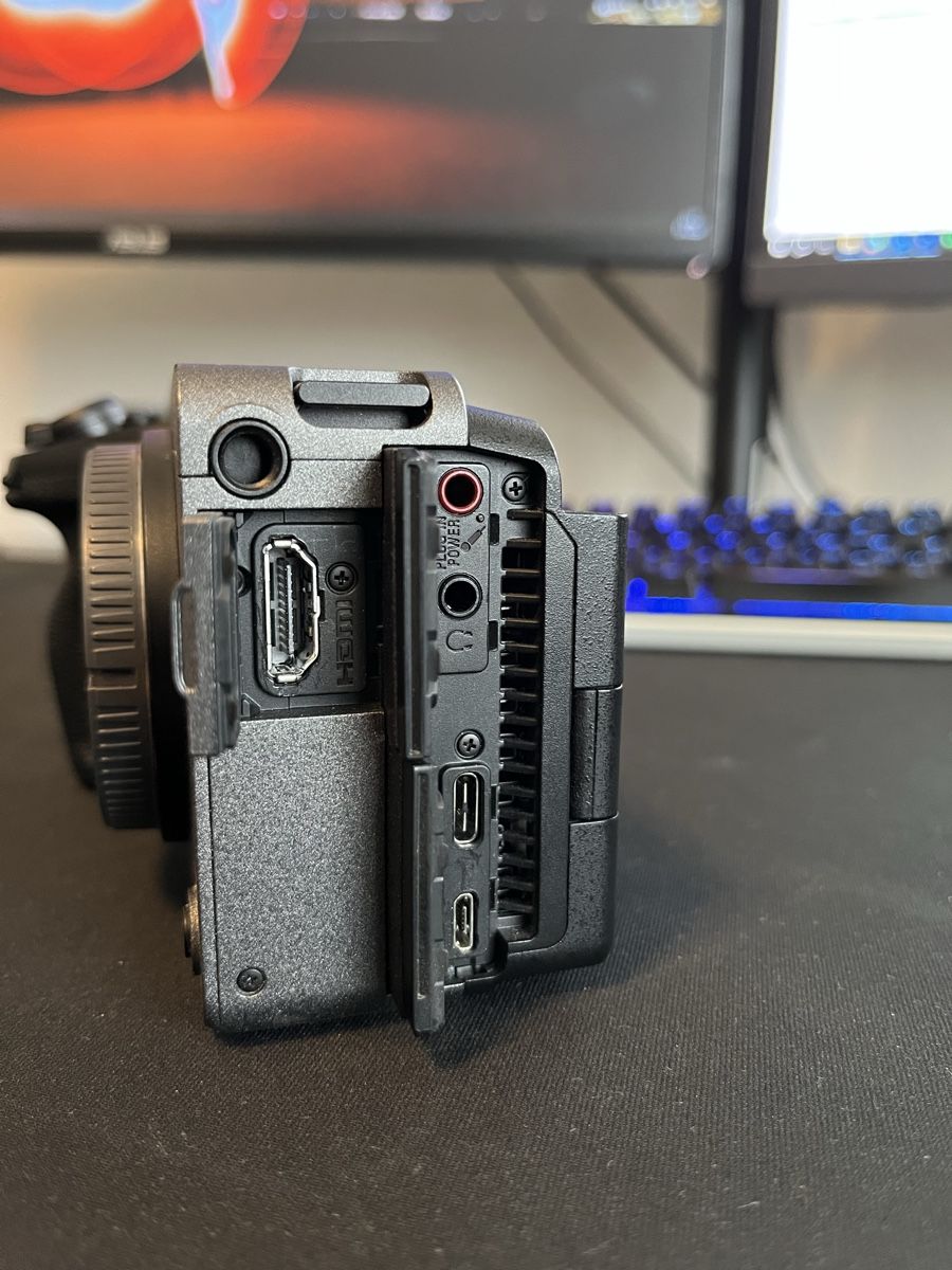 Sony Camcorder: Sony FX30 Cinema Line Camera mit Cage – Gebraucht aus Zürich von VeryOdd 5