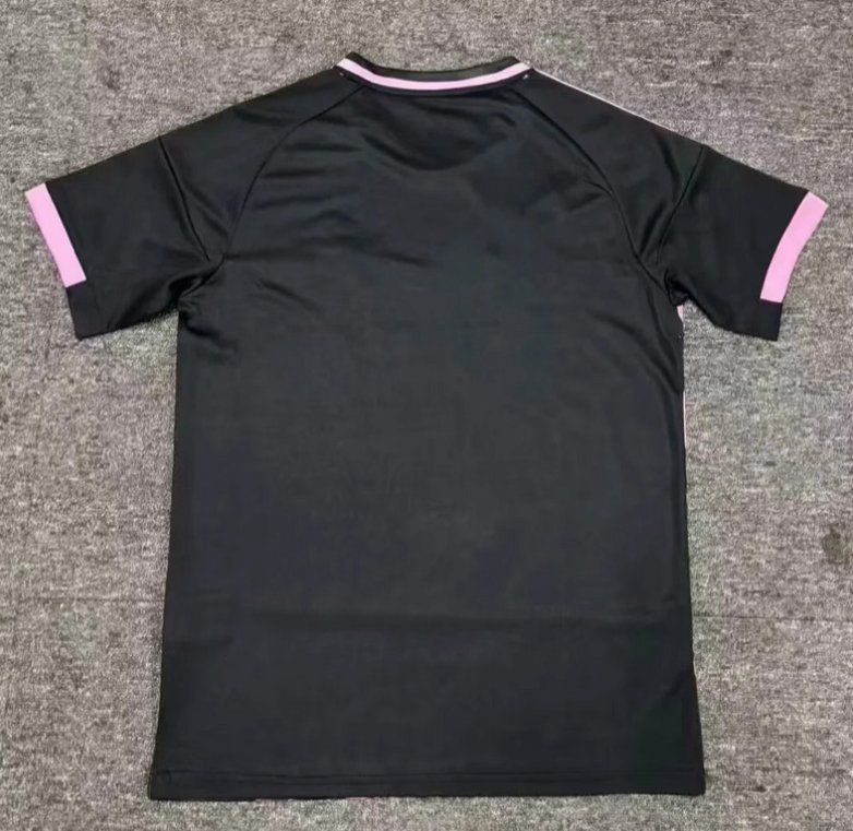 Canottiere & Pantaloni: Trikot Real Madrid Special Edition !!!!! – Nuovo e nell'imballaggio originale da Trimbach venduto da TurbinaDiesel 1
