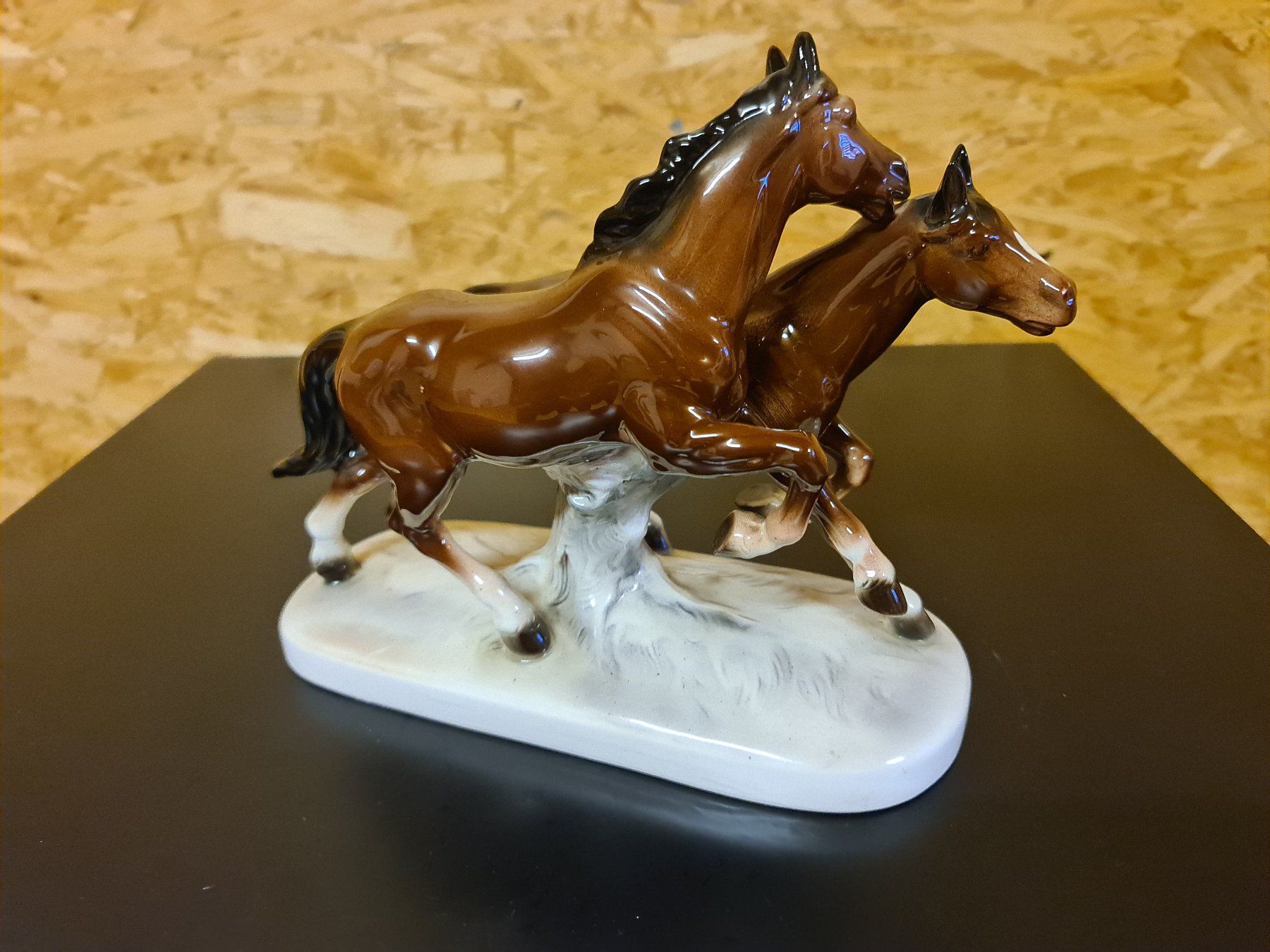 Statuette: Porzellan Pferde – Difettoso da Ibach venduto da Hfedier 1