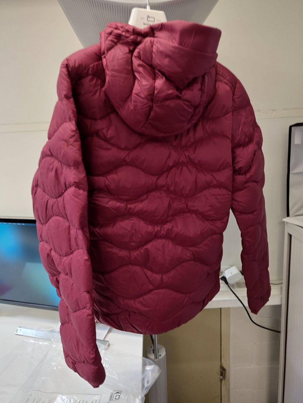 Peak Performance Vestes: Peak Performance - G79841120 Gr. L – Neuf avec emballage d'origine à Dällikon par Retouren_Resale 1