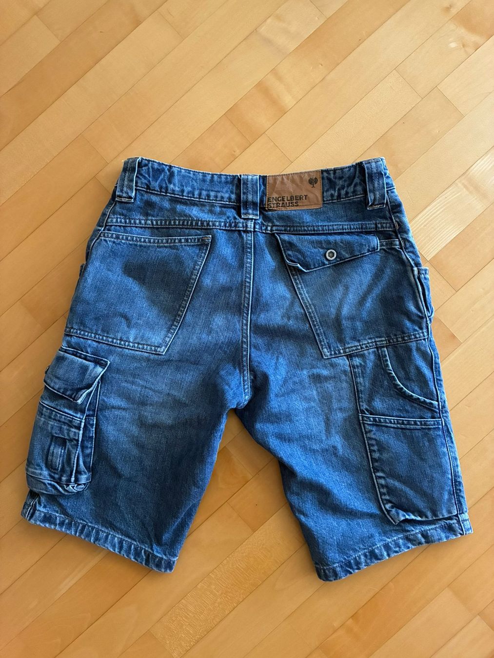 Engelbert Strauss Jeans: Engelbert Strauss Jeans Short gr. 46 – Usato da Aadorf venduto da JFPS