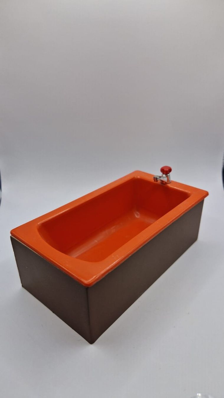 Case e mobili per bambole: Puppenhaus Badewanne – Usato da Mörschwil venduto da lilliput-land25