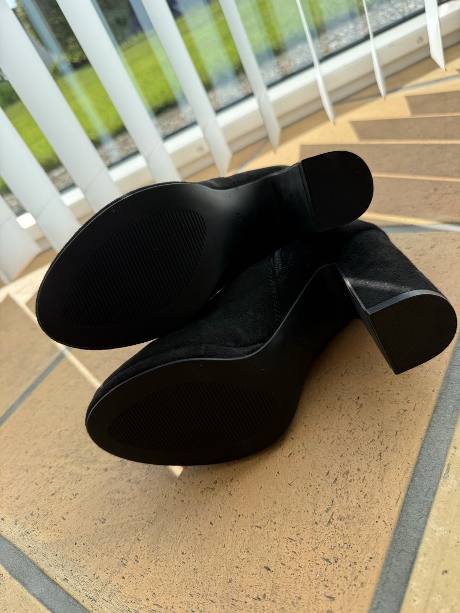 Scarpe da donna: Stiefeletten mit Absatz, Gr.37 - NEU – Nuovo (secondo la descrizione) da Remetschwil venduto da Ka95 1