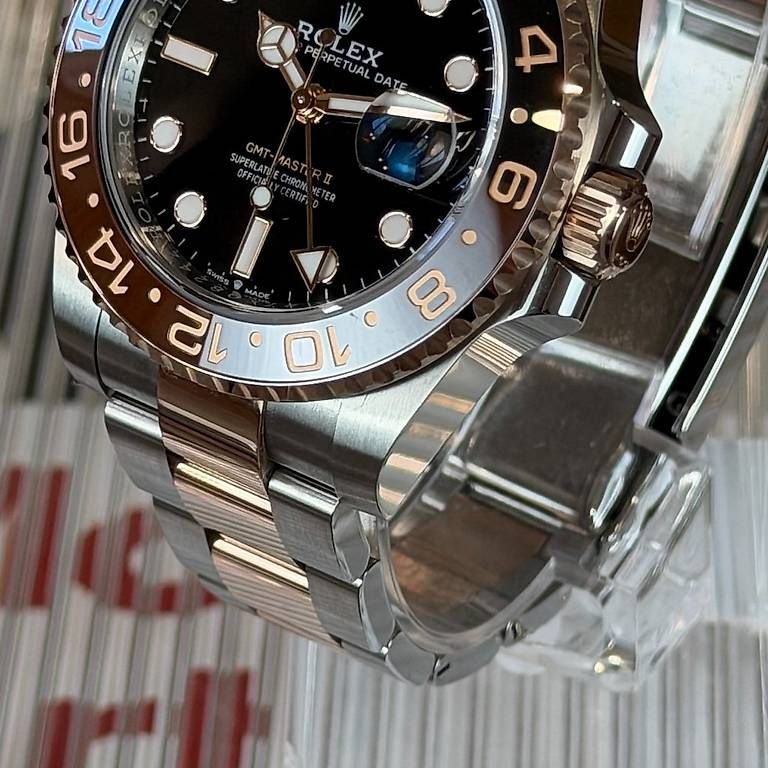 Orologi: Rolex GMT-Master II "Rootbeer" 126711CHNR – Usato da Genève venduto da minty.watches 4