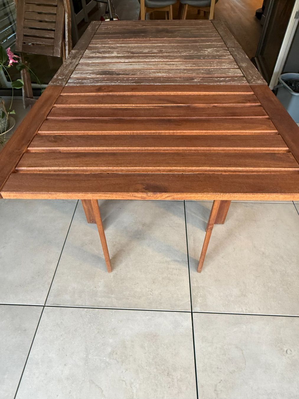 Ikea Set di tavolo e panche: Tisch + 2 Klappstühle / Table + 2 chaises pliantes – Usato da Au ZH venduto da Nicolet0620 4