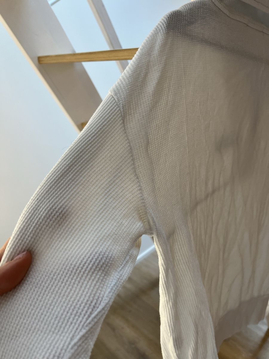 Brandy Melville Maglioni & Felpe: Brandy Melville Vienna Sweater - White – Usato da Zürich venduto da Isabella123 4