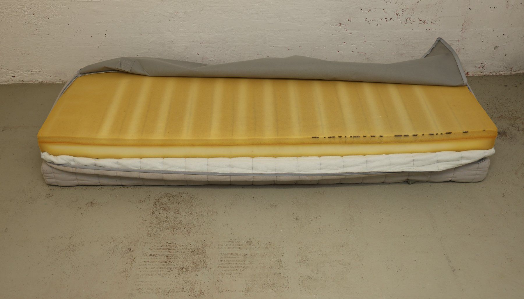 Sofas: Bettsofa aus Metall – Gebraucht aus Adliswil von pab23 3